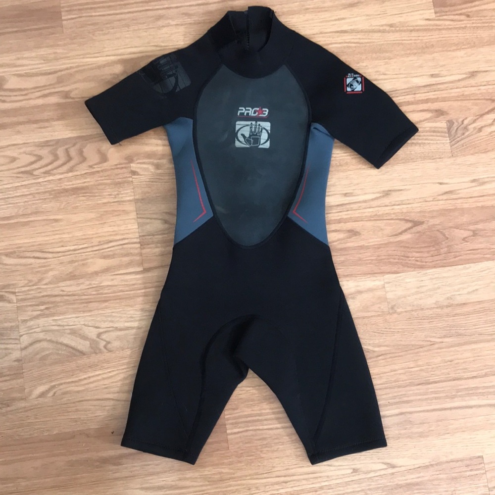 Body Glove Kids Black and Gray Short Wetsuit Size 8